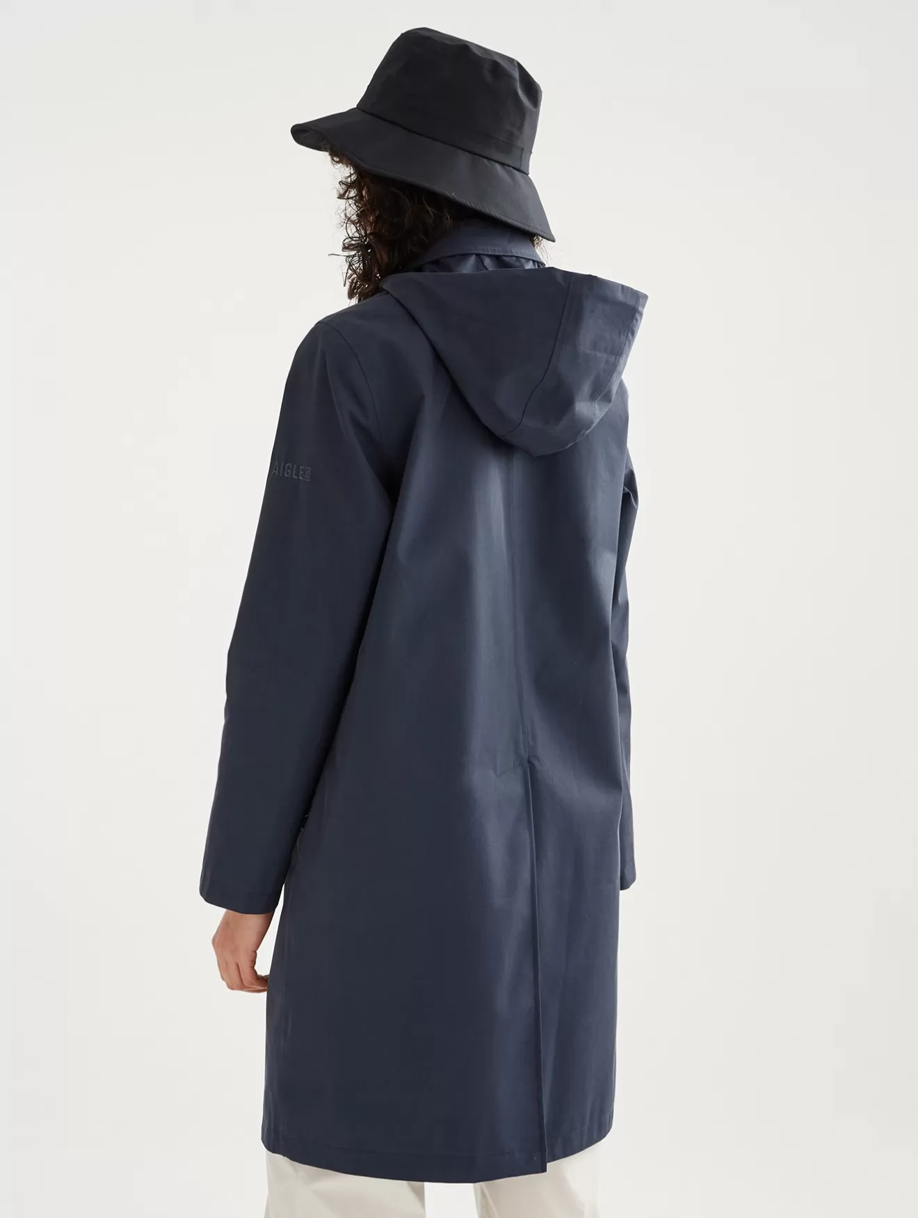 impermeable_droit_mtd_a_capuche_amovible_2.webp Shop Aigle Impermeable Droit Mtd® A Capuche Amovible Empire
