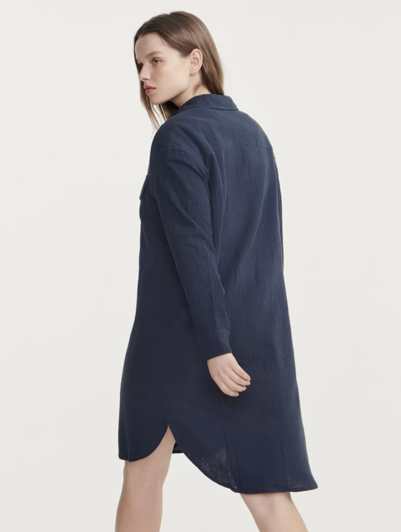 robe_chemise_en_gaze_de_coton_2.webp Discount Aigle Robe Chemise En Gaze De Coton Empire